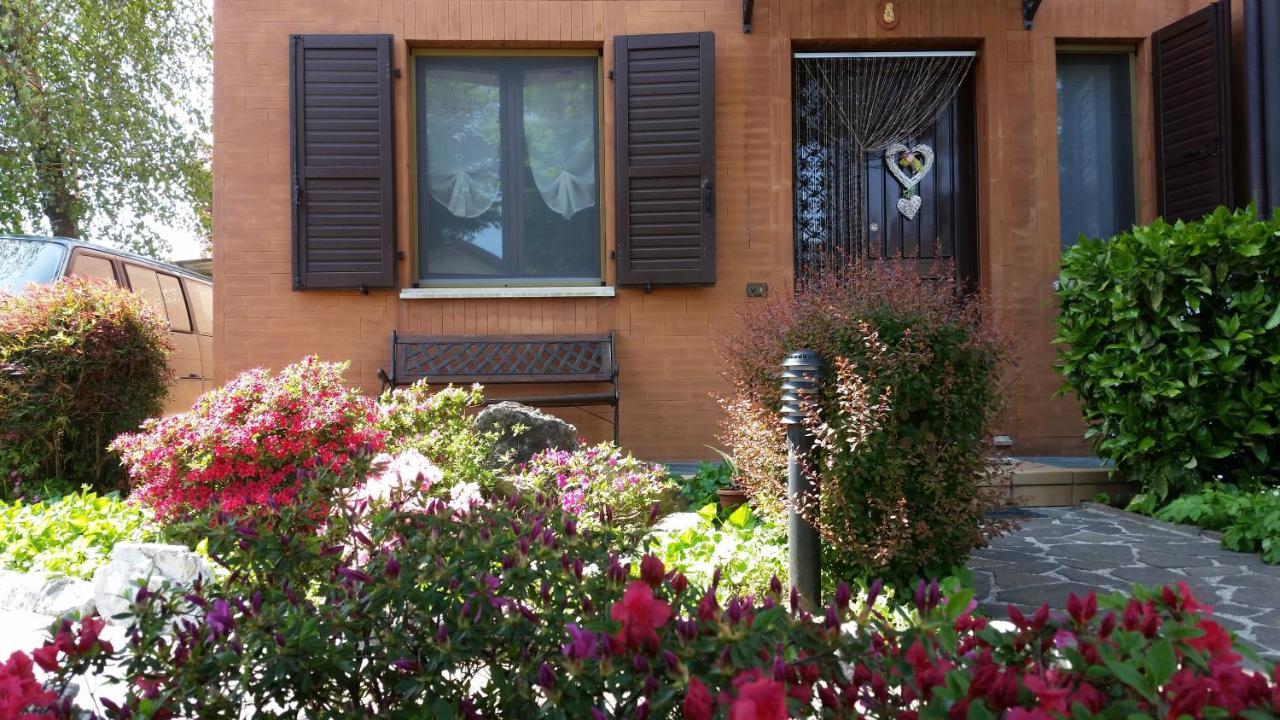 B&B Accanto Al Focolare 2 Udine Exteriér fotografie