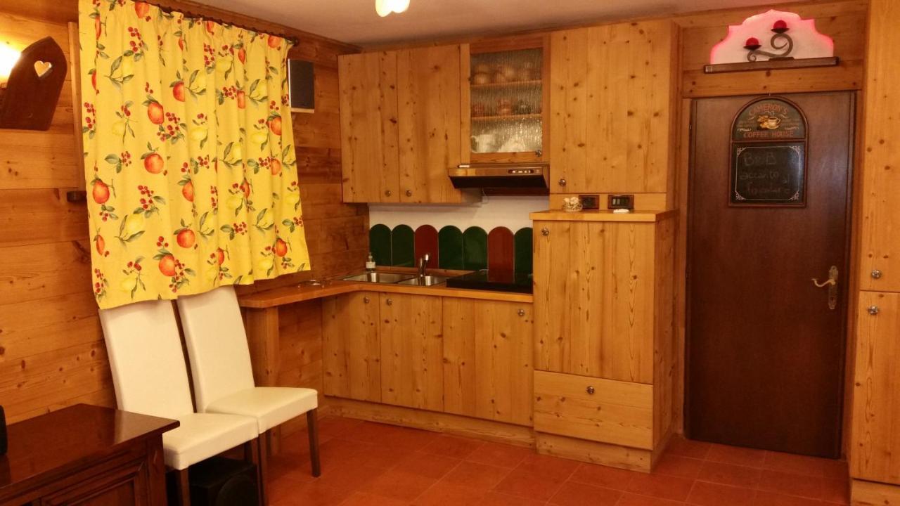 B&B Accanto Al Focolare 2 Udine Exteriér fotografie