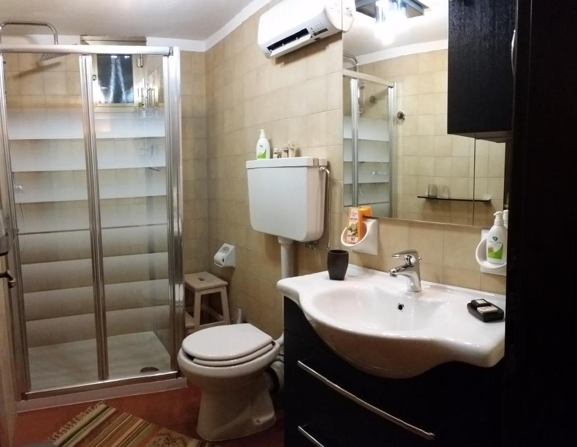 B&B Accanto Al Focolare 2 Udine Exteriér fotografie
